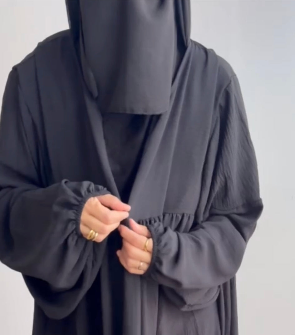 ABAYA HAYYA BUBBLE SLEEVES / ZIPP MUMMY