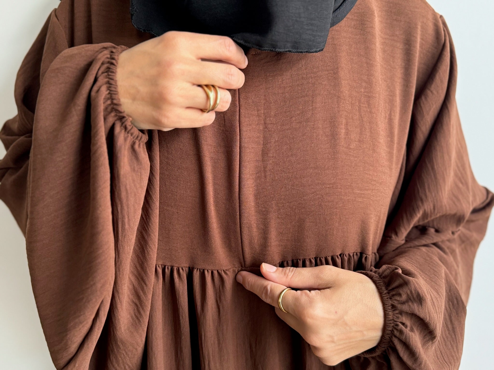 ABAYA HAYYA BUBBLE SLEEVES / ZIPP MUMMY