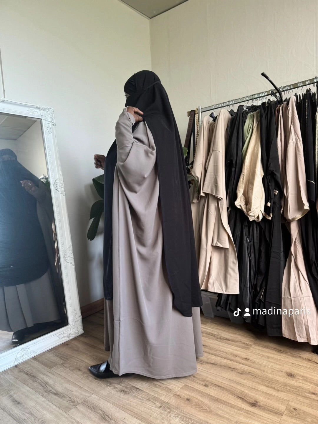 AL MASTURAH OPENED SIDES KHIMAR (3 lengths / all colours )